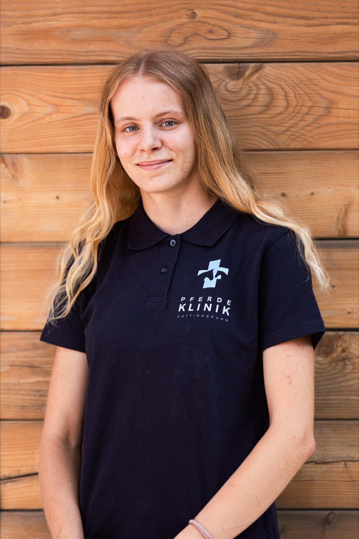 TEAM PFERDEKLINIK 18 Stefanie Berger